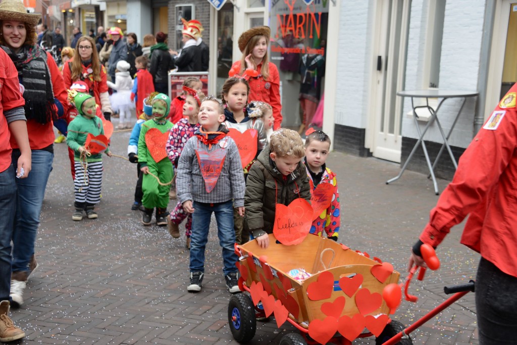 ../Images/Kinder optocht 2015 057.jpg